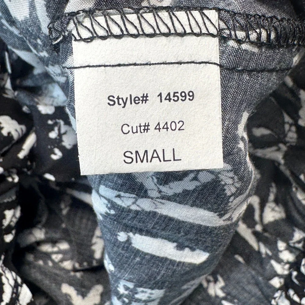 AQUA Black White Tribal Geometric Tie Front Camisole Tank Top Small 14599 - Picture 5 of 5